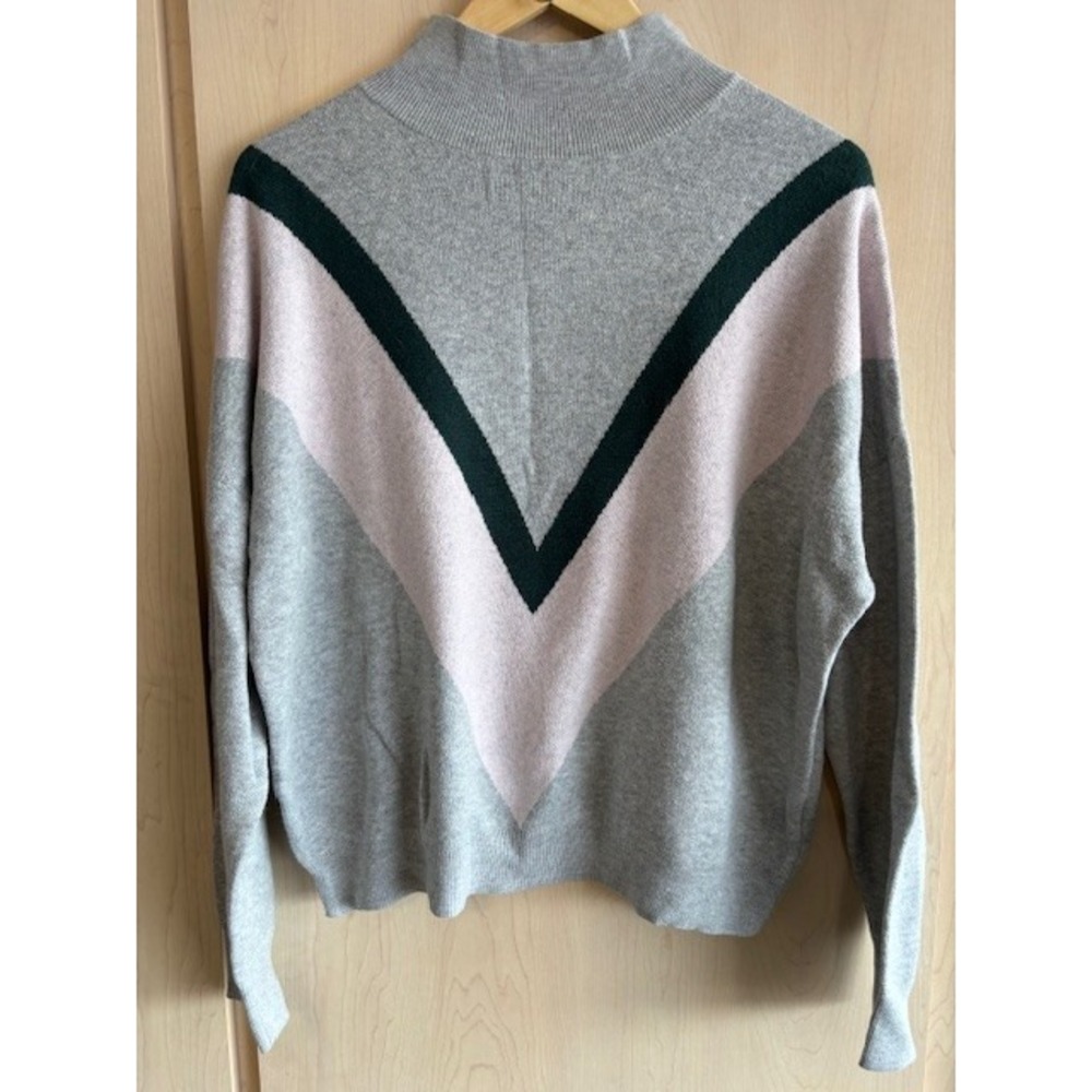 Old Navy Knit Sweater Womens‎ L Large Mock Neck Lightweight Color Block Chevron